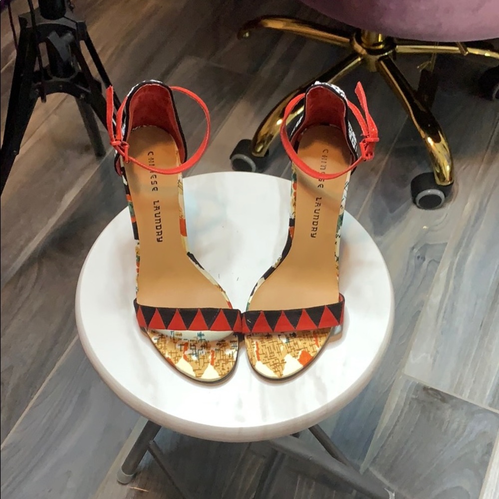 Snakeskin authentic heel
